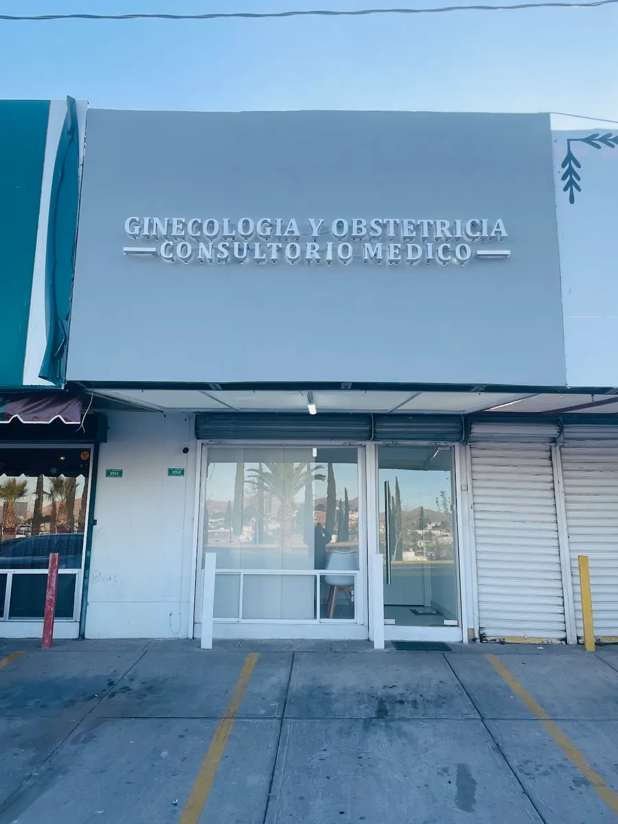 Foto 2 de Dr. Isaac Cisneros Rivas, por Dr. Isaac Cisneros Rivas Ginecólogo