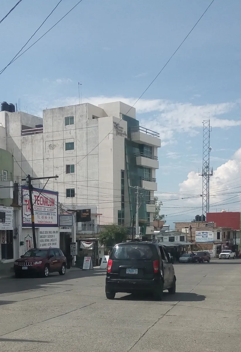 Foto 1 de Consultorio de Ginecología, por AUGUSTO LOPEZRUIZ