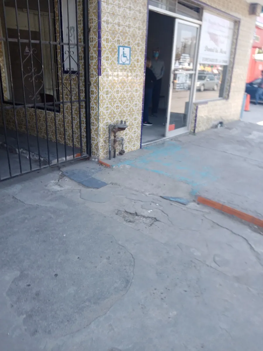 Foto 1 de Bacilio, por Recargas DonHugo (Anfitrión)