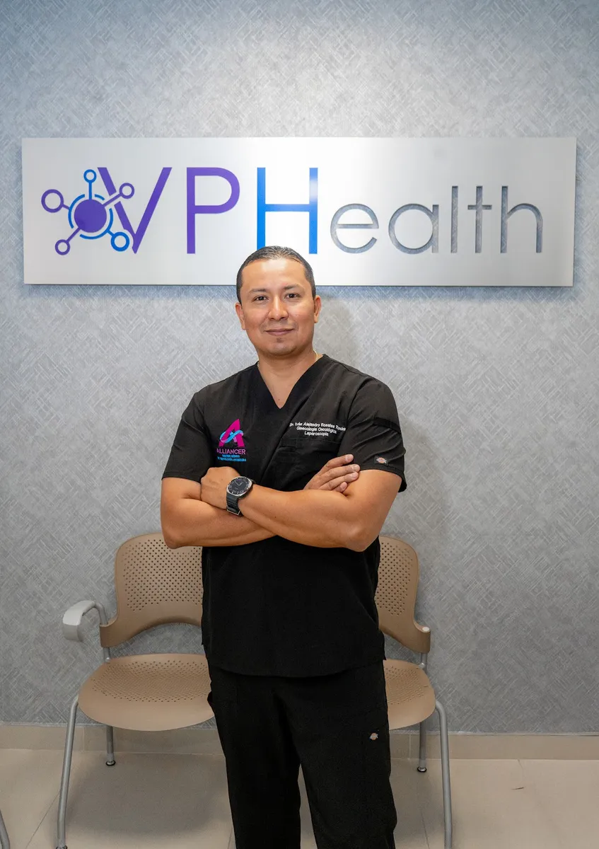 Foto 4 de Dr. Iván Alejandro Rosales Rocha, por Dr. Iván Alejandro Rosales Rocha, Ginecólogo - Oncólogo /Laparoscopia / Histeroscopia/ Colposcopia/ VPH.