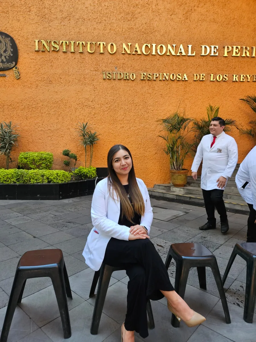 Foto 3 de Dra. Claudia Holguin, por centro de atención de embarazo de alto riesgo
