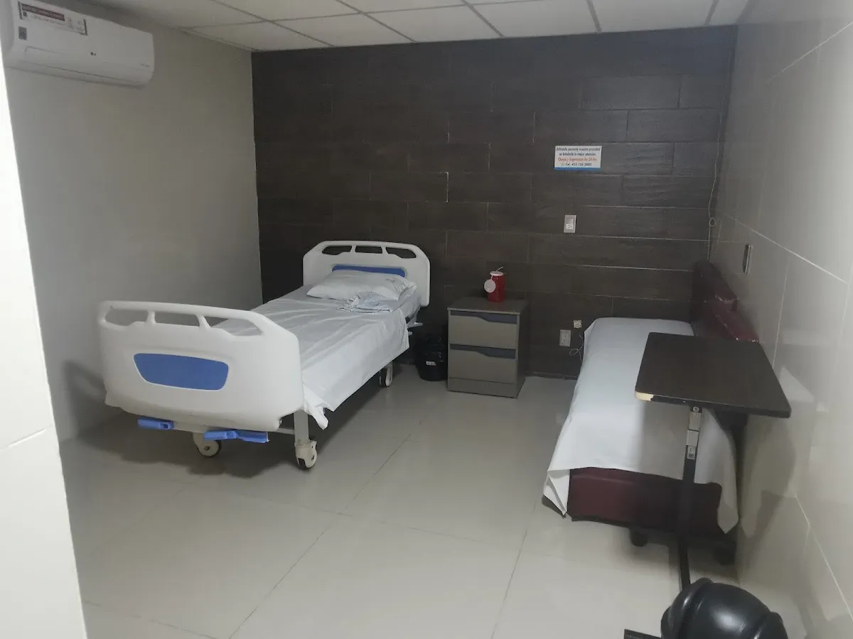 Foto 2 de Clinica Maternidad Del Carmen, por Natasha Sourimoor