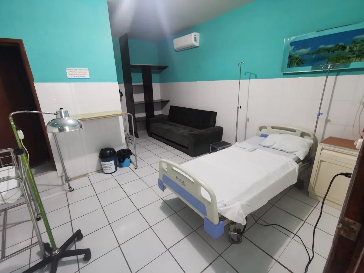 Foto 4 de Clinica Maternidad Del Carmen, por Natasha Sourimoor