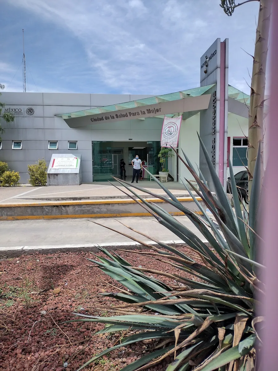 Foto 2 de Ciudad de la Salud para la Mujer, por Javier Lopez
