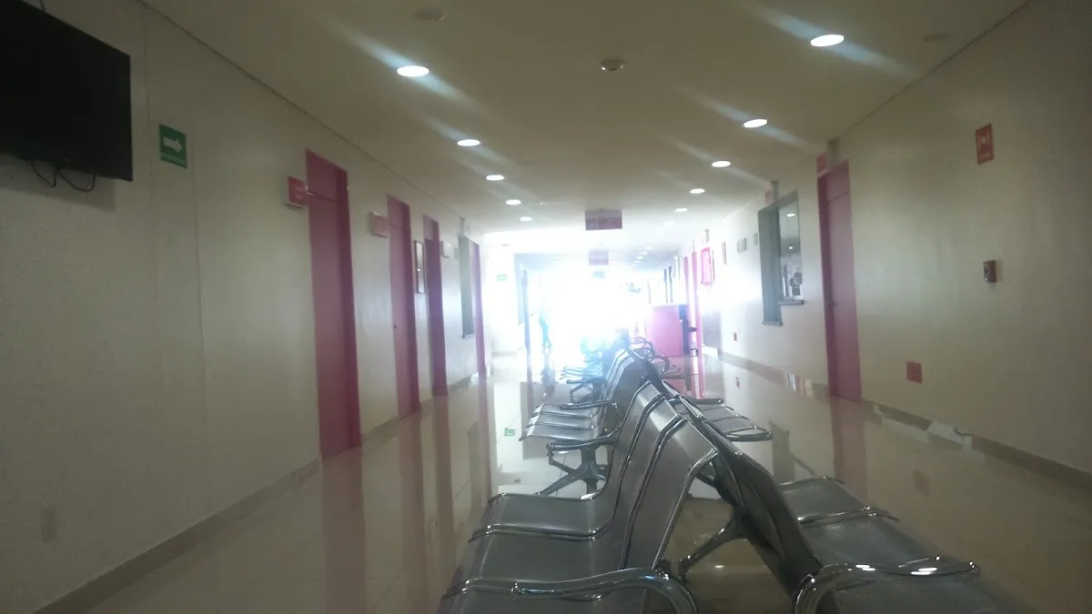 Foto 3 de Ciudad de la Salud para la Mujer, por Hector Vega