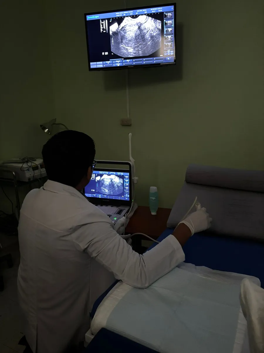 Foto 4 de Dr. Binui Kumul Canché- ., por Dr. Binui Kumul Canché- Ginecología y Obstetricia.