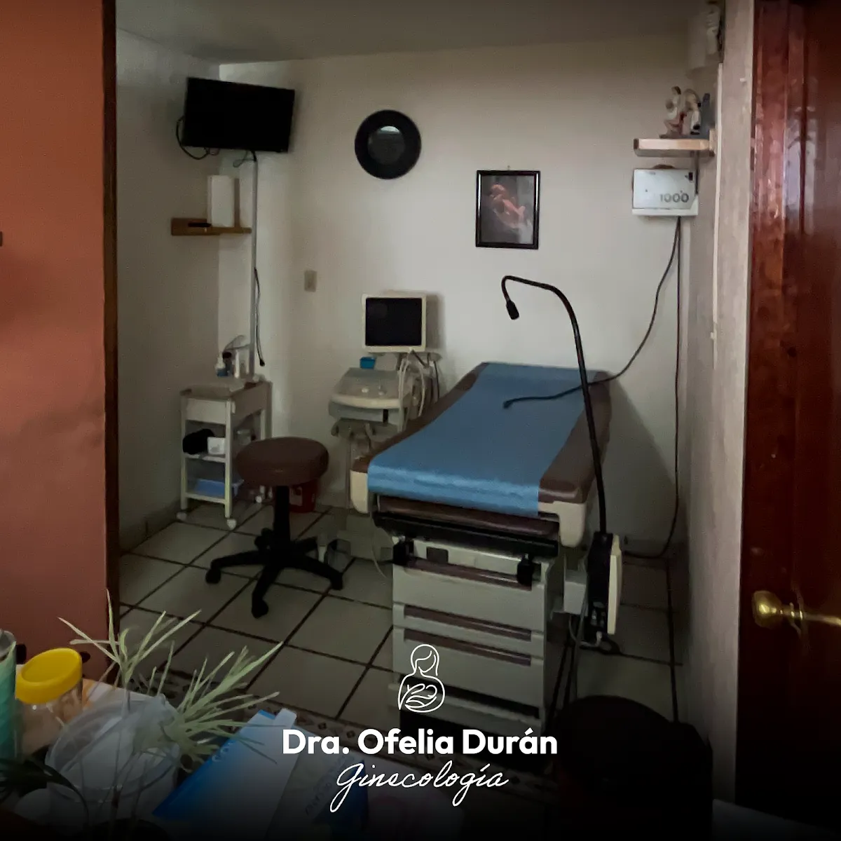 Foto 1 de Consultorio Ginecólogo, por Centro de Ginecología y Especialidades Médicas