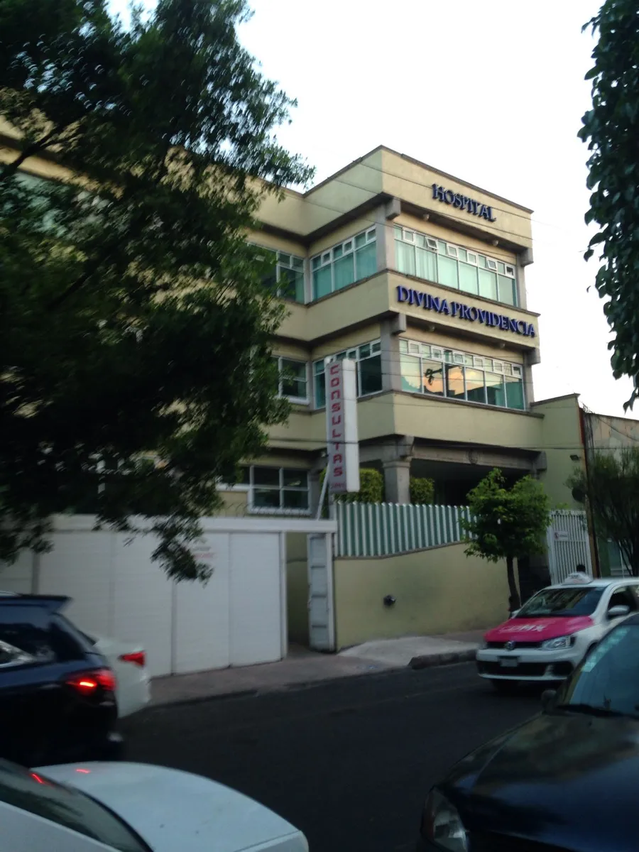 Foto 1 de Hospital divina providencia, por Hospital divina providencia urgencias